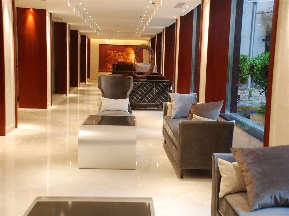 Shanghai Baron Business Bund Hotel Екстер'єр фото