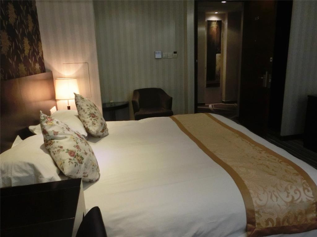 Shanghai Baron Business Bund Hotel Номер фото