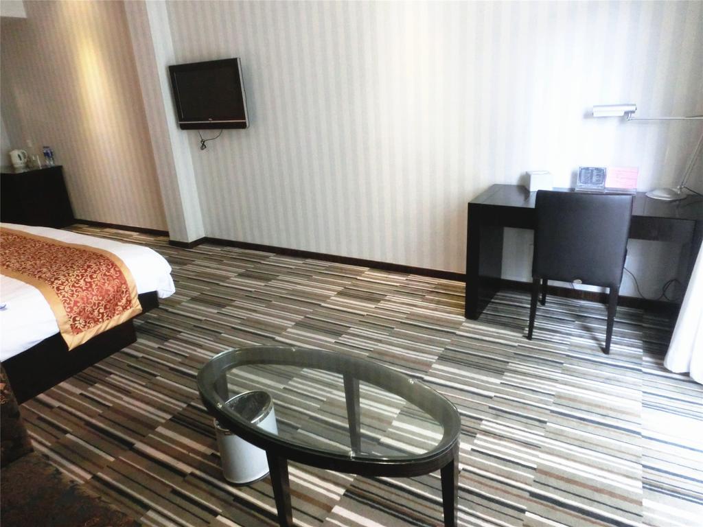 Shanghai Baron Business Bund Hotel Екстер'єр фото