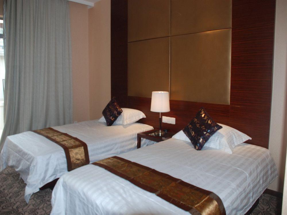 Shanghai Baron Business Bund Hotel Екстер'єр фото